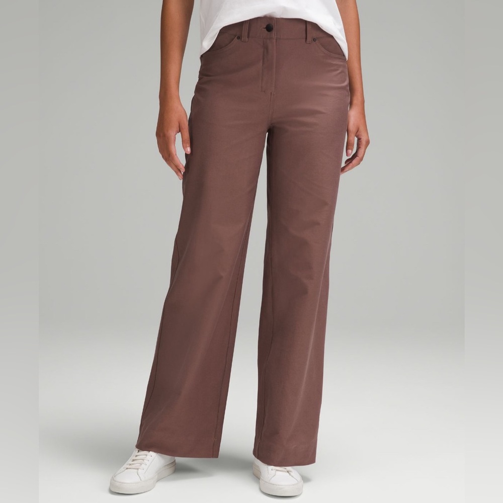 Lululemon City Sleek Wide Leg Pant (like new)